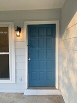 1889 71st Ave in Baton Rouge, LA - Building Photo