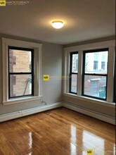 15 Upland Rd, Unit B in Cambridge, MA - Building Photo - Building Photo