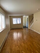 103 Village Heights Rd in Hinesburg, VT - Foto de edificio - Building Photo