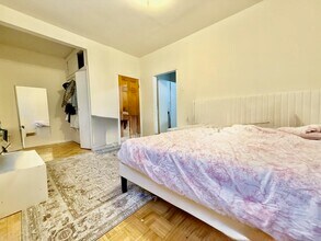 204 Olean Ave in Jersey City, NJ - Building Photo - Building Photo