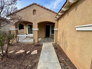 28801 Eridanus Dr in Menifee, CA - Building Photo - Building Photo