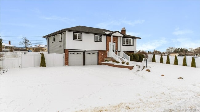 property at 89 Harvest Ln