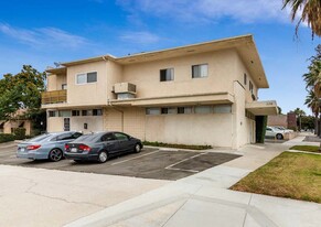 1185 W Grand Blvd in Corona, CA - Building Photo