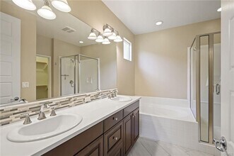 11234 Paseo Del Cielo in Los Angeles, CA - Building Photo - Building Photo