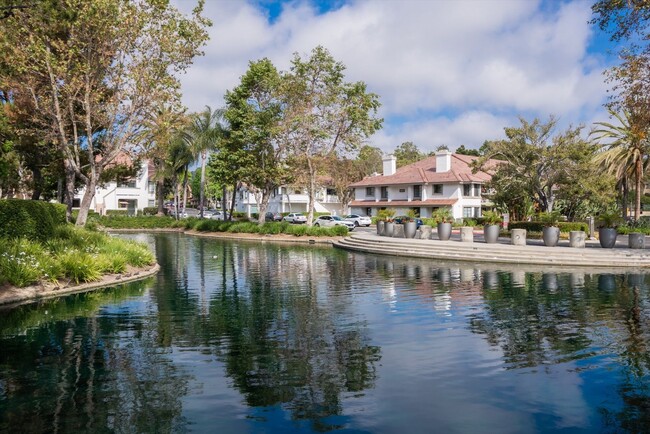 The Palmer in San Juan Capistrano, CA - Foto de edificio - Building Photo