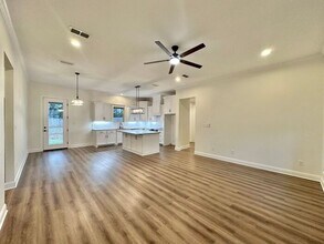 19406 Cedarpark Pl in Lindale, TX - Building Photo - Building Photo