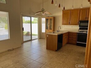 1303 Fairway Oaks Ave in Banning, CA - Building Photo - Building Photo