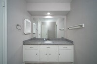 7935 Kendalia Dr photo'