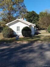512 34th Ave W in Birmingham, AL - Foto de edificio - Building Photo