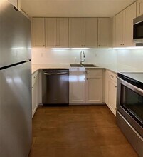 219 Bloomfield St in Hoboken, NJ - Building Photo - Building Photo