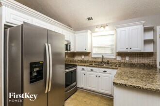 520 Greenfield Dr in Statham, GA - Building Photo - Building Photo