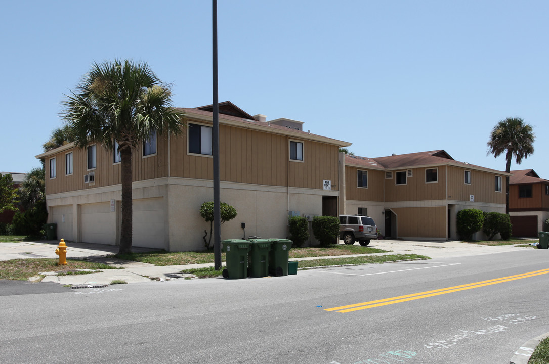 107-109 2nd St S in Jacksonville Beach, FL - Building Photo