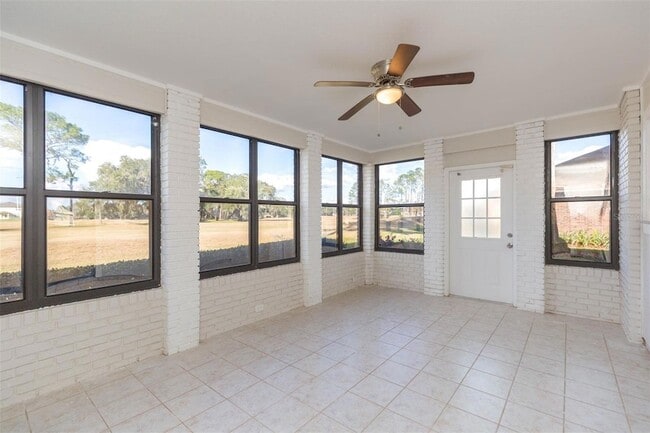 6545 Brentwood Dr., Unit 2-B-1107 in Zephyrhills, FL - Building Photo - Building Photo