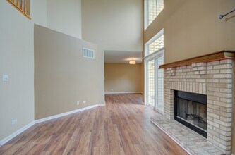 2766 Borkshire Ln in Aurora, IL - Building Photo - Building Photo