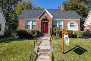 1035 Pope St in Columbia, SC - Building Photo