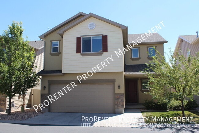 property at 1045 Stonehaven Dr