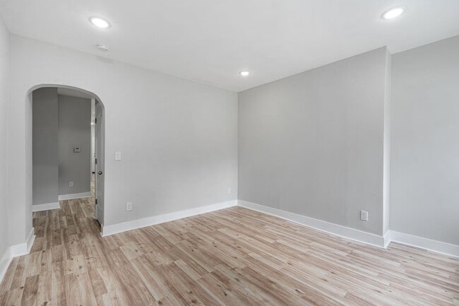 373 Main St in Pittsburgh, PA - Building Photo - Building Photo