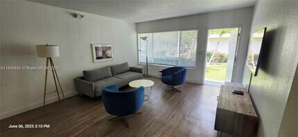 9770 E Bay Harbor Dr in Bay Harbor Islands, FL - Building Photo - Building Photo