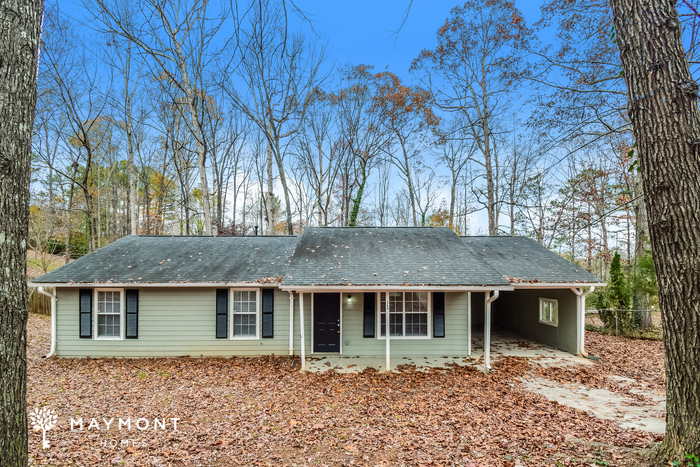 260 Summerwood Ln in Stockbridge, GA - Building Photo