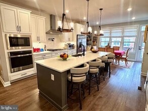 3805 Tussica Wy in Fairfax, VA - Building Photo - Building Photo