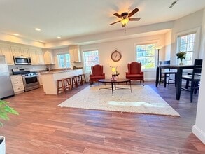 17 Hamel Way in Haverhill, MA - Building Photo - Building Photo