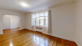 65 Park St in Brookline, MA - Building Photo