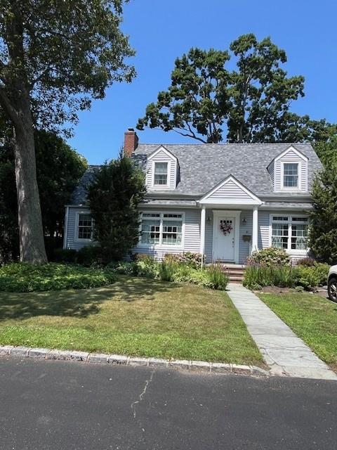 8 Oak Shore Dr in Bayville, NY - Building Photo - Building Photo