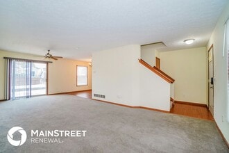 2672 Fernwood Ave in Lancaster, OH - Foto de edificio - Building Photo