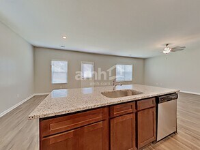 5016 Stirrup Ct in Douglasville, GA - Building Photo - Building Photo