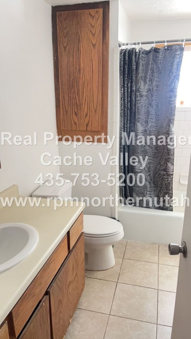 410 N 200 W in Logan, UT - Foto de edificio - Building Photo