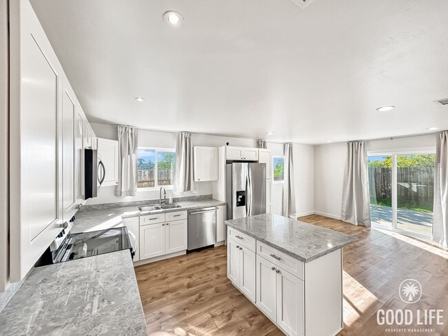 3148 Mt Carol Dr in San Diego, CA - Building Photo - Building Photo