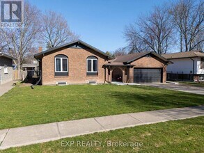 2580 Noella Crescent in Niagara Falls, ON - Building Photo - Building Photo