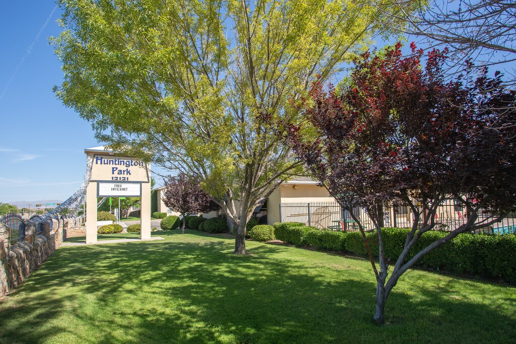 Huntington Park Apartments in El Paso, TX