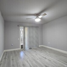 121 Sequoia Dr in Vacaville, CA - Building Photo - Building Photo