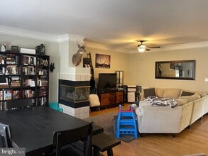 4129 Trowbridge St in Fairfax, VA - Building Photo - Building Photo