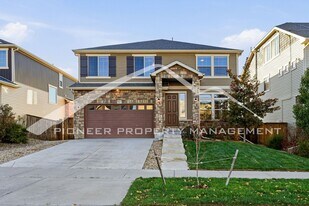 4857 S Buchanan St in Aurora, CO - Building Photo