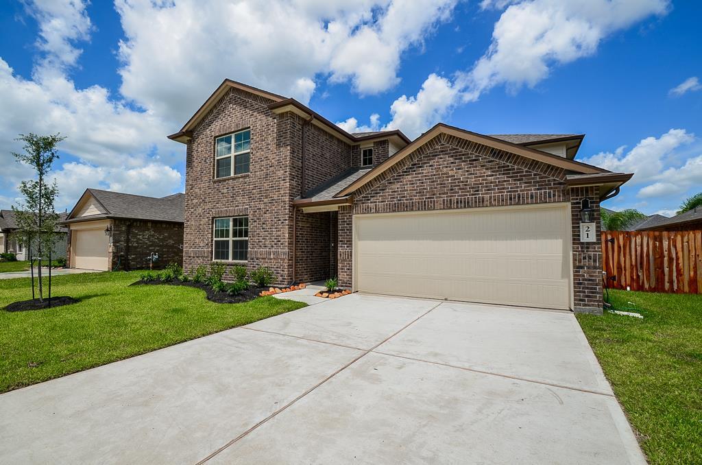 21 Rodeo Bend Dr in Manvel, TX - Building Photo