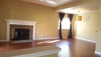 7758 Caminito Monarca in Carlsbad, CA - Building Photo