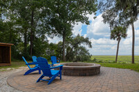 Views at River Bend in Beaufort, SC - Foto de edificio - Building Photo