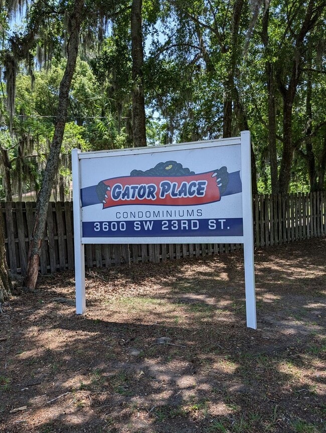 property at 3600 SW 23rd St