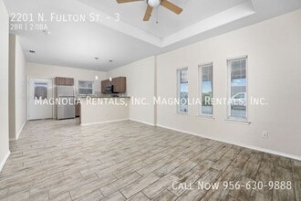 2201 N Fulton St in Edinburg, TX - Foto de edificio - Building Photo