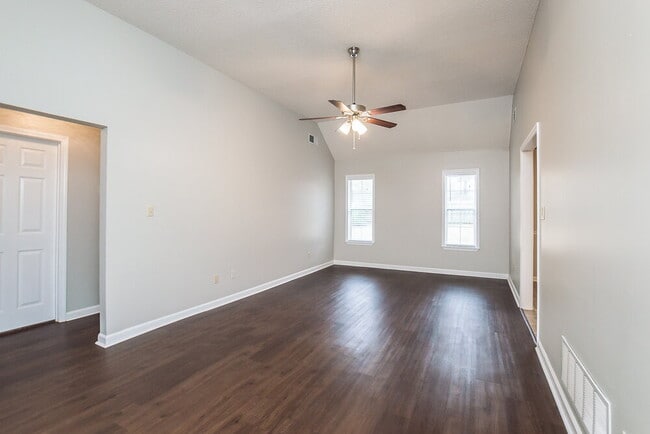 10149 Phillips Dr in Olive Branch, MS - Building Photo - Building Photo