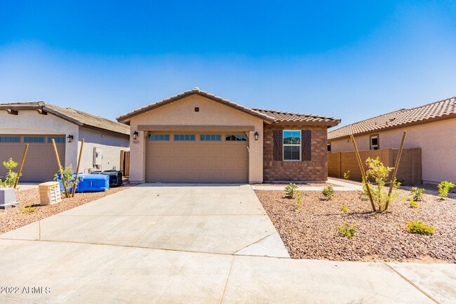 property at 9323 W Glenrosa Ave