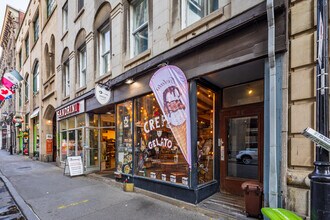 78-82 Rue Notre-Dame O in Montréal, QC - Building Photo - Building Photo
