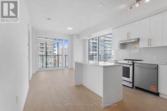 27 Korda Gate in Vaughan, ON - Building Photo - Building Photo