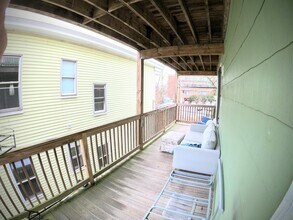 90 Fisher Ave in Boston, MA - Building Photo - Building Photo