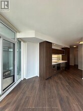 45-3245 Charles St E in Toronto, ON - Building Photo - Building Photo
