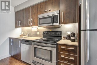 1048 Broadview Ave in Toronto, ON - Building Photo - Building Photo