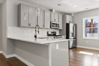 10 Ruthven Park in Boston, MA - Building Photo - Building Photo