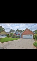 4710 Sterling Oaks Ct